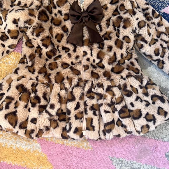 American Widgeon leopard faux fur jacket - Picture 2 of 6